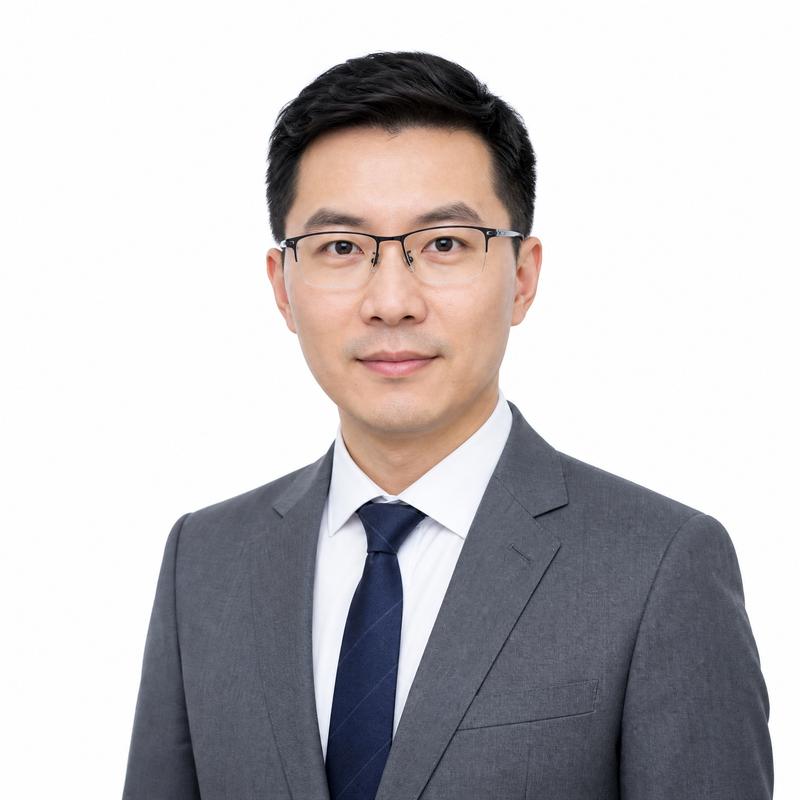 牛片网专家-李华